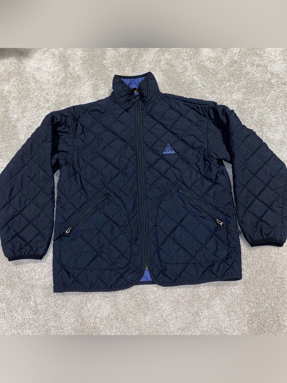 Vintage Nike ACG Black Jacket Men’s M Diamond Quilted Design Zippered Pockets